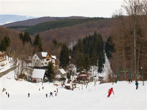 Partiile Din Sugas Bai Partii Schi Covasna Sky Trip