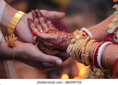 Bengali Wedding Rituals Bengali Couple India Stock Photo 686599726 | Shutterstock