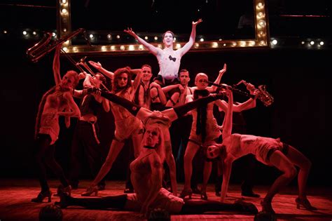 Preview The Cabaret National Tour Hennepin Theatre Trust Twin