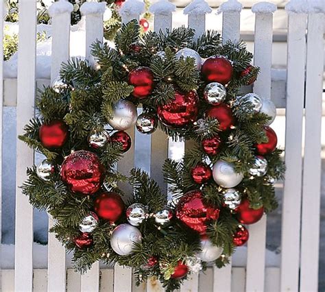 Step By Step Guide How To Decorate A Christmas Garland For A Perfect