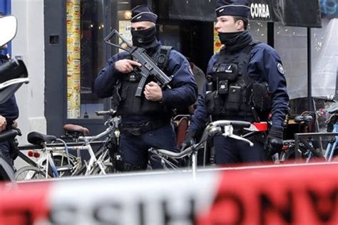 Tiroteo en el centro de París deja 3 muertos