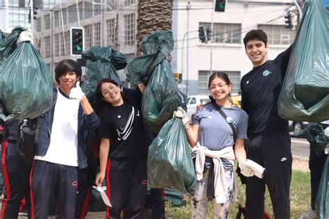 500 voluntarios recolectaron 1 5 toneladas de residuos de Valparaíso