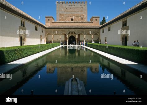 Granada Tourist Attractions Hi Res Stock Photography And Images Alamy