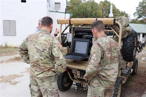 The Army S Tactical Network Empowers Advanced Goggle Platform Article The United States Army