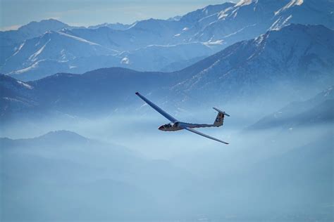 Aliante Precipita Sul Monte Rosa Morto Il Pilota