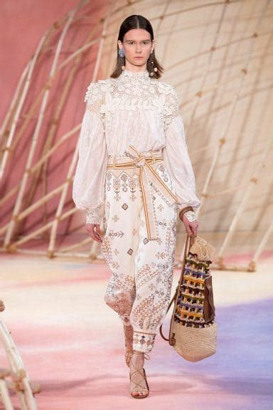 Ulla Johnson Spring Summer 2020 New York Runway Magazine ® Collections