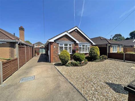 Lindisfarne Avenue New Waltham 3 Bed Detached Bungalow For Sale £279 950