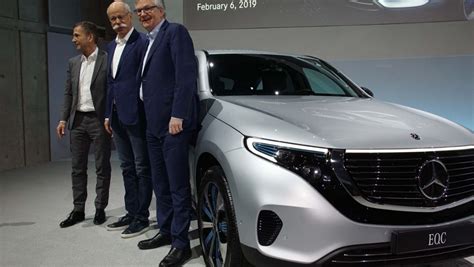 Sparma Nahmen Im Blick Herber Gewinneinbruch Bei Daimler Wirtschaft