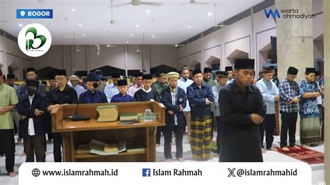 Shalat Tarawih Satu Juz Semalam Sebagai Bentuk Kecintaan Ahmadi Kepada