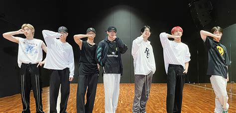 Enhypen D Voile Sa Dance Practice Sur Future Perfect Pass The Mic