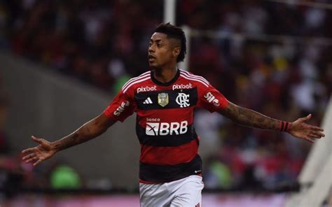 Contrato De Bruno Henrique Se Encerra Em Dezembro E Flamengo Corre