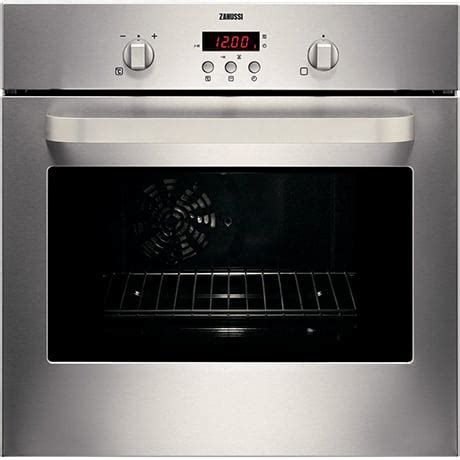 Zanussi multifunction oven with pyrolytic cleaning option