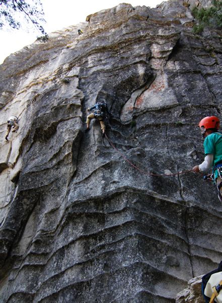 Lovers Leap Lake Tahoe Rock Climbing At It S Best