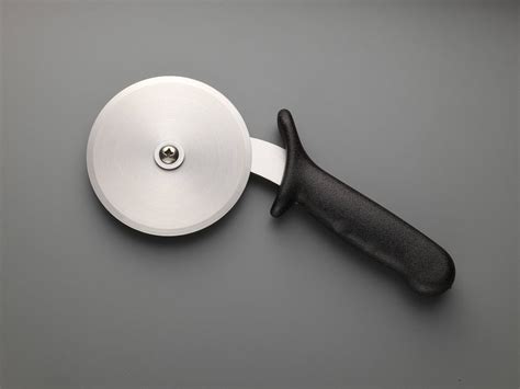 7 Best Pizza Cutters Reviews Cooking Top Gear