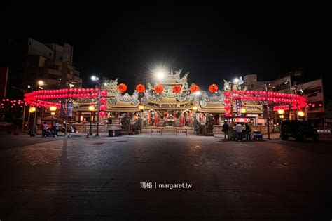 北港朝天宮宵夜燒烤攤。烤功不俗的串香珍｜南港板前屋兄弟店 瑪格。圖寫生活