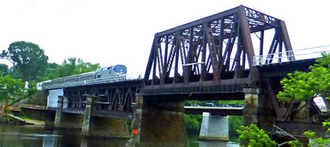 Haverhill Ma Merrimack River Bridge Amtrak Train Numb Flickr