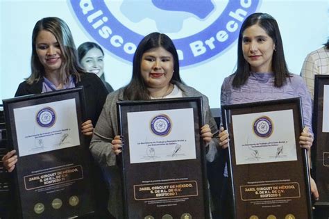 Reconocen A Empresas Con Distintivos Jalisco Responsable Y Jalisco