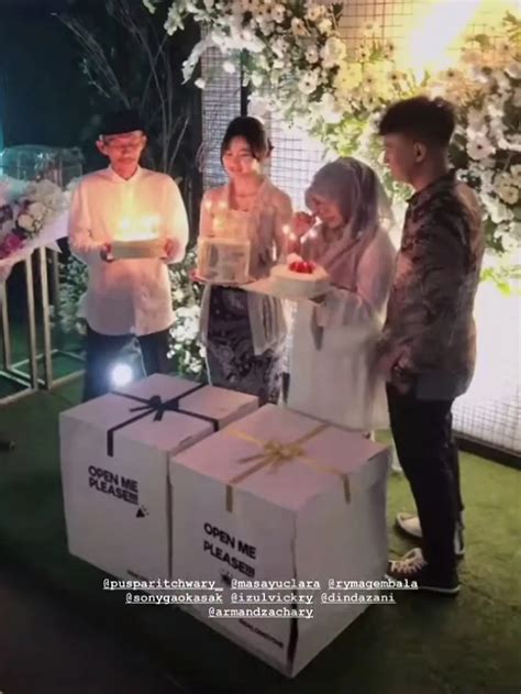 Momen Lamaran Adinda Azani Dan Armand Zachary Digelar Di Hari