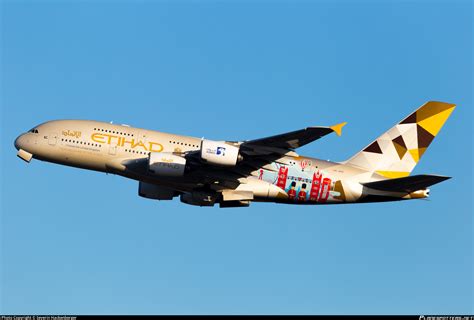 A6 APE Etihad Airways Airbus A380 861 Photo By Severin Hackenberger