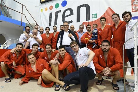 Vince La Pro Recco Ma Festa Biancorossa Alle Piscine Di Albaro