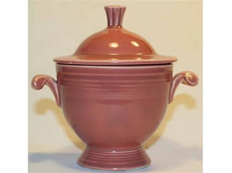 Vintage Fiesta Lidded Sugar Bowl In Original 50s Rose Glaze