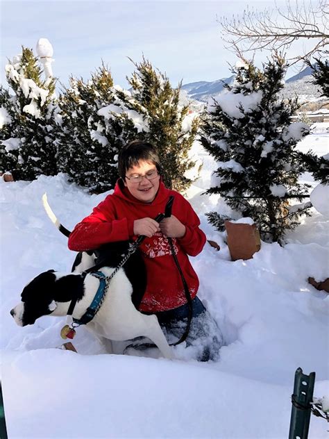 When The Stanley Hotel Hedge Maze Is Covered With Snow Two Worlds