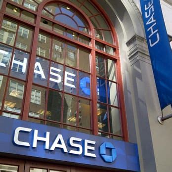 Chase Bank - Banks & Credit Unions - 126 E 86th St, Upper East Side ...