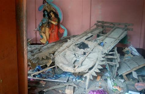 Hhr News Hindu Temple Vandalised 3 Deities Smashed In Bangladesh