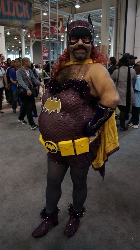 The Sexiest Batgirl At Nycc Funnyrandom Cosplay Fail Halloween Costume Fails Crazy People