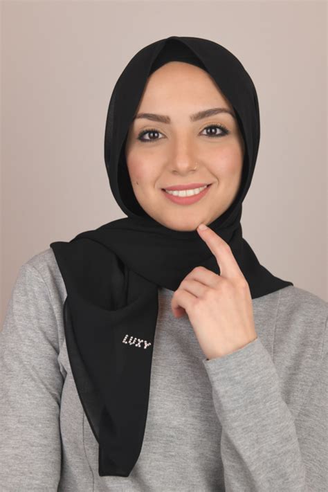 The Best Hijab Material Luxy Hijab