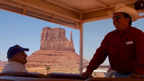 Monument Valley tours