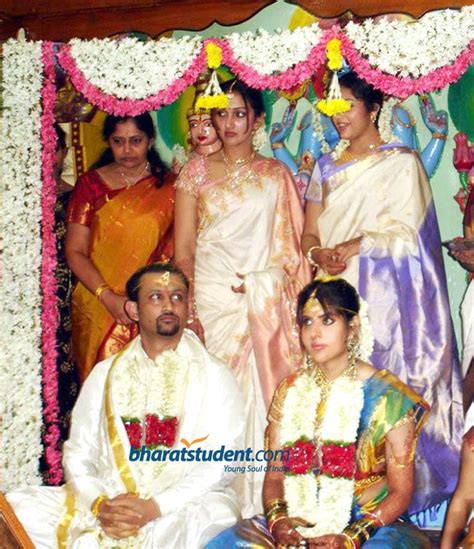 Jayakrishnan And Maheswari Wedding Photos