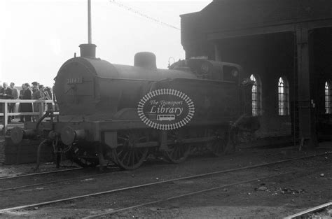 The Transport Library BR British Railways Steam Locomotive Class R1 A