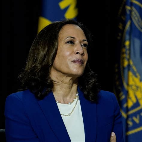 El estilo de Kamala Harris | Vogue España