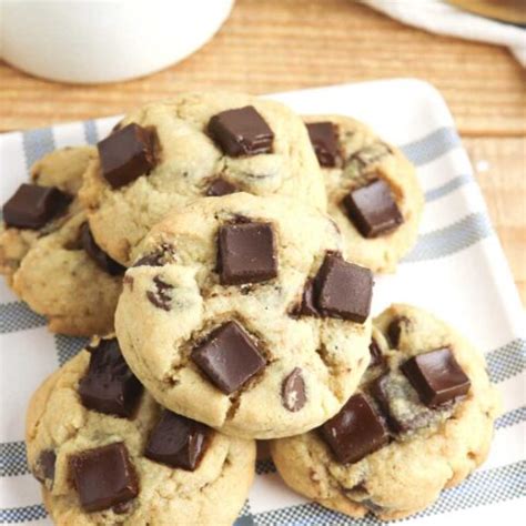 Easy Gluten Free Chocolate Chunk Cookies Recipe