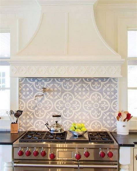 30 Patterned Tile Backsplash Kitchen Homedecorish