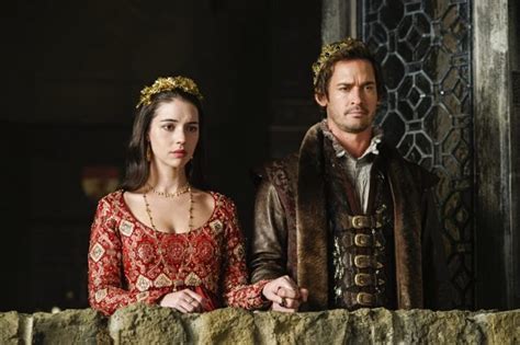 Reign Season 4 Episode 11 Preview Dead Of Night Photos And Trailer