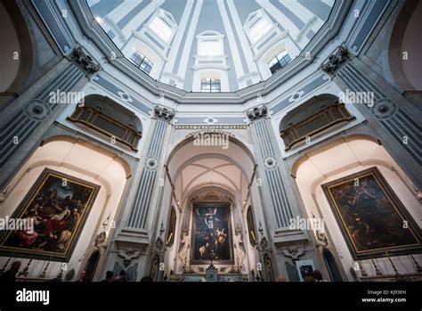 Napoli L Italia Interno Della Chiesa Del Pio Monte Della Misericordia