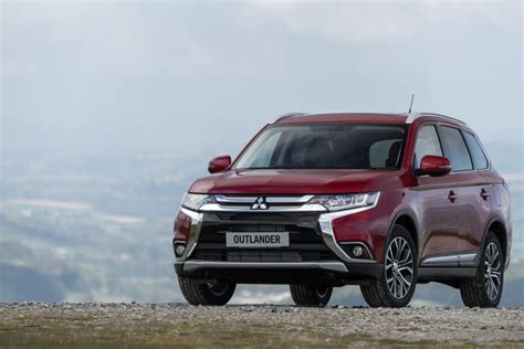 2015 Mitsubishi Outlander III Facelift 2015 2 0 MIVEC 150 Hp