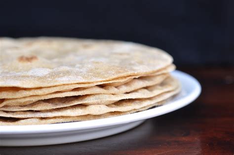 Anja's Food 4 Thought: Whole Wheat Chapati