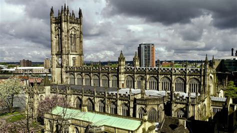 2 minute travel guide to Manchester, UK - The Travel Magazine