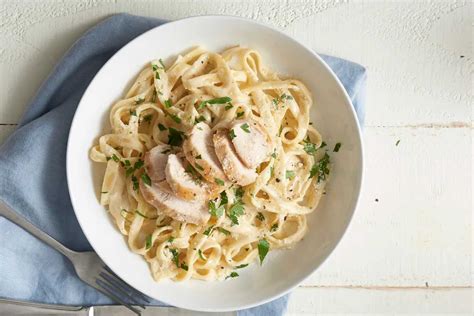 Cómo hacer pasta alfredo con pollo método simple y sencillo Recetas