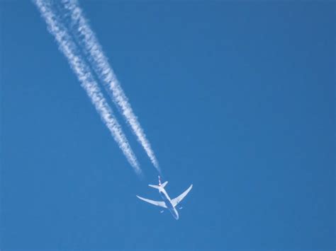 G ZBJA Boeing 787 8 Dreamliner British Airways Crossing F Flickr