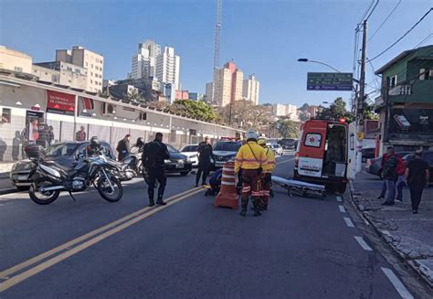 Tabo O Da Serra Registra Acidente Entre Carro E Moto Em Frente Prefeitura