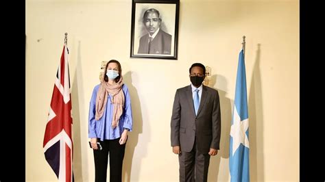 MADAXWEYNE FARMAAJO OO WARAAQAHA AQOONSIGA KA GUDDOOMAY DANJIRAHA CUSUB