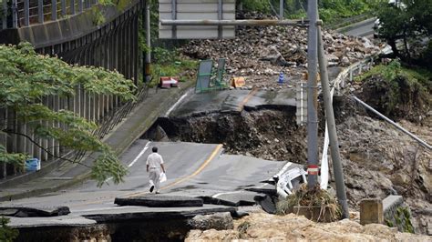 Alluvione In Giappone 55 Vittime Le Immagini Del Disastro Il Tempo