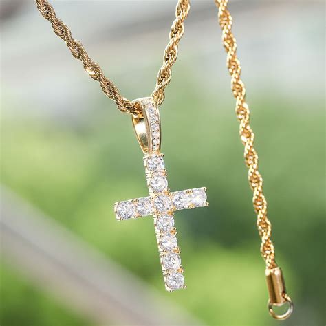 Women S Iced Cross Pendant In Gold Helloice Jewelry