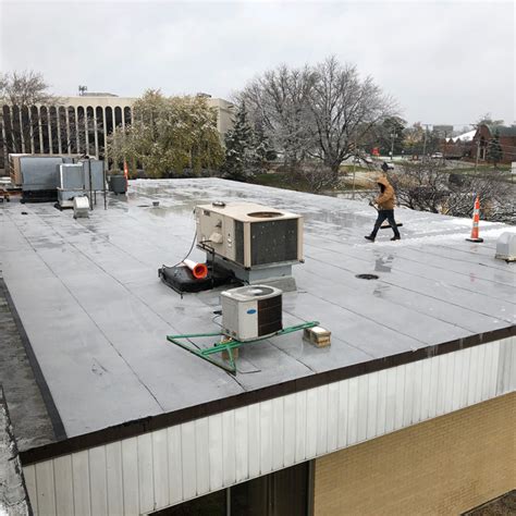 Whats The Average Lifespan Of Commercial Flat Roofing Indiana