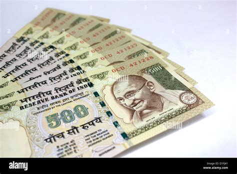 Indian 500 Rupee Note Hi Res Stock Photography And Images Alamy