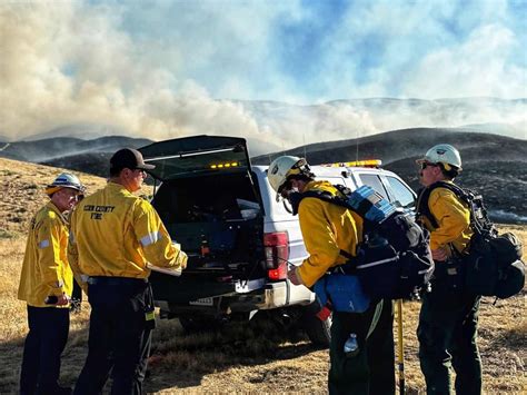 Road Incident Vegetation Fire Kern County Fire Department